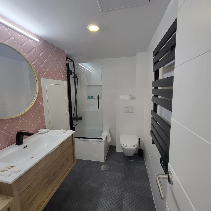 Apartamentos El Caserio ซวนเซส ภายนอก รูปภาพ